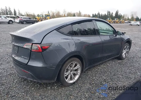 2022 Tesla Model Y Long Range Dual Motor All-Wheel Drive из США, поврежденный, VIN 7SAYGAEE8NF570624